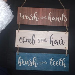 Bathroom decor